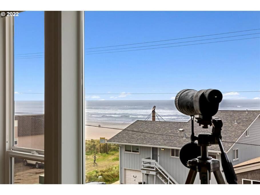 Rockaway Oceanview Condo,Steps To The Beach & Downtown,W&D, Wifi Rockaway Beach Extérieur photo