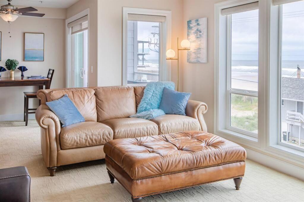 Rockaway Oceanview Condo,Steps To The Beach & Downtown,W&D, Wifi Rockaway Beach Extérieur photo
