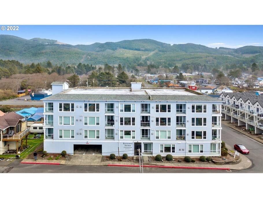 Rockaway Oceanview Condo,Steps To The Beach & Downtown,W&D, Wifi Rockaway Beach Extérieur photo